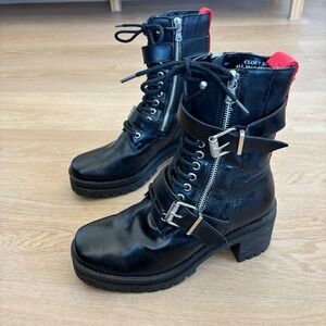 combat boots size 8.5